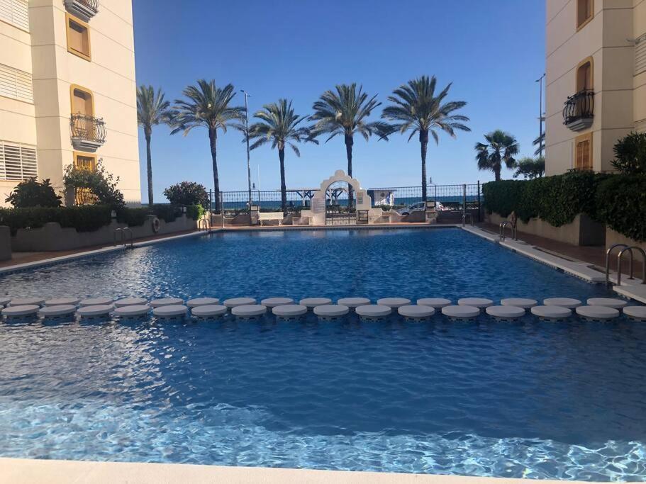 Cal Salmare Seafront Apartment With Rooftop Terrace And Pool Calafell Exterior photo
